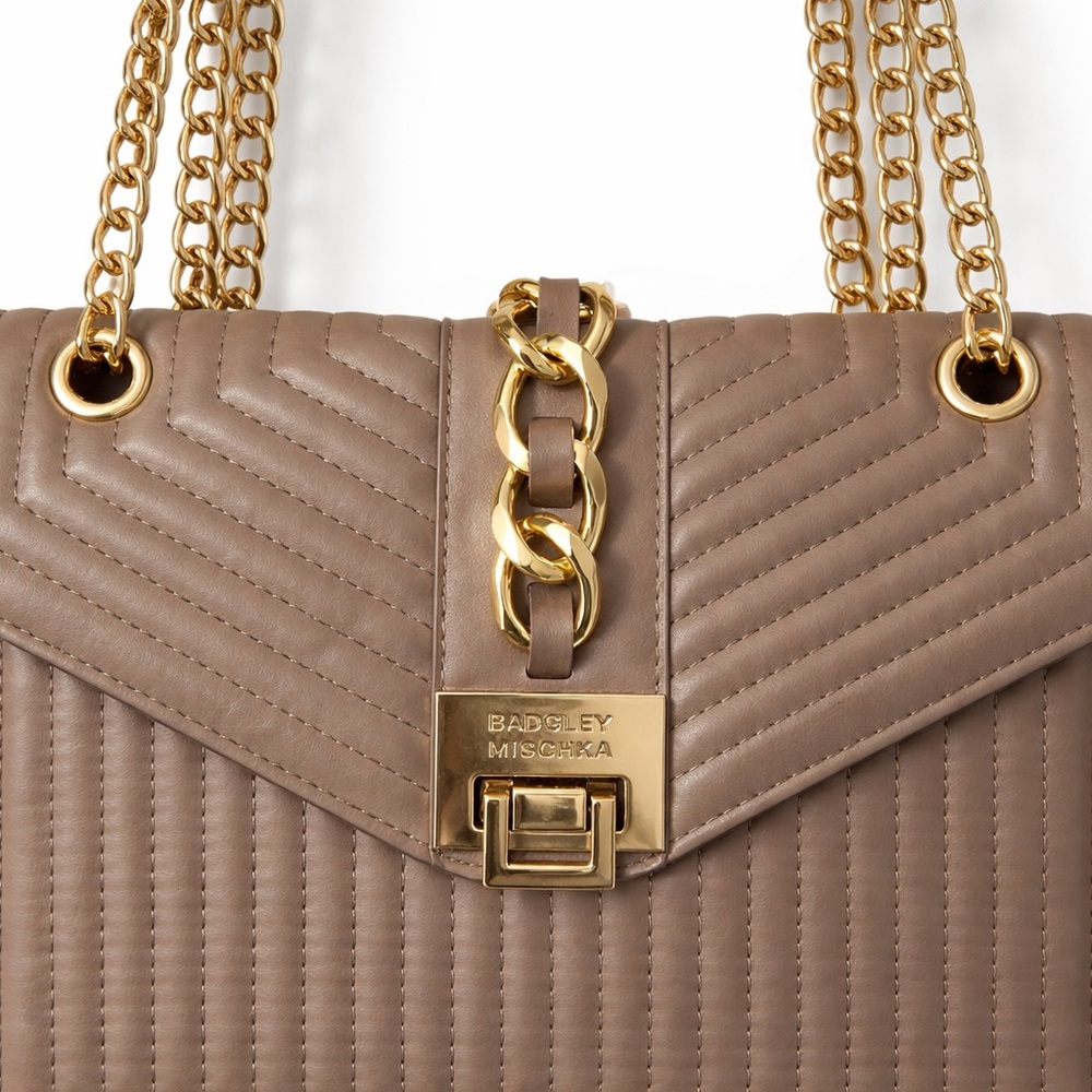 Badgley Mischka Quilted Chain Shoulder Bag Taupe Gold Hardware - Picture 3 of 5